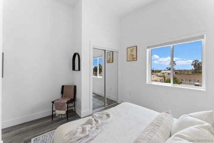 2722 Nye Street, San Diego, California 92111