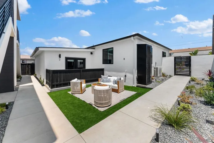 2722 Nye Street, San Diego, California 92111