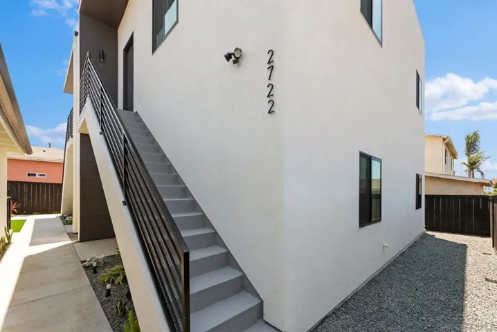 2722 Nye Street, San Diego, California 92111