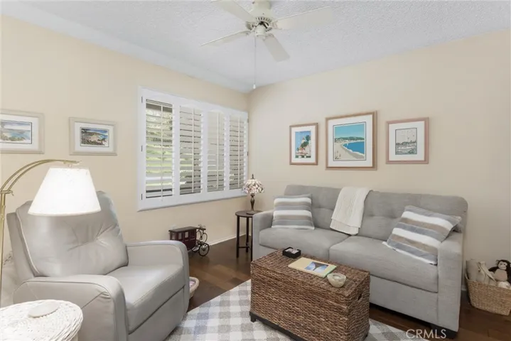 740 Via Zapata, Riverside, California 92507