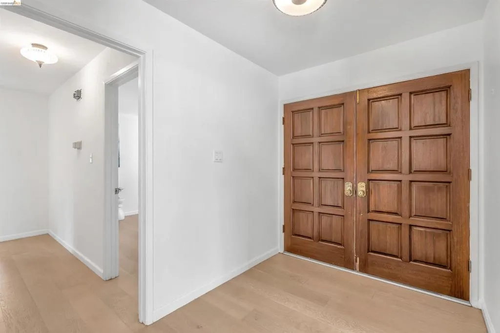 3453 Stewarton Dr, Richmond, California 94803 — photo 4
