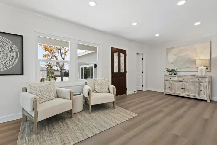 3475 77 Argyle Street, San Diego, California 92111