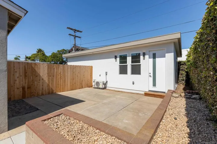 3475 77 Argyle Street, San Diego, California 92111