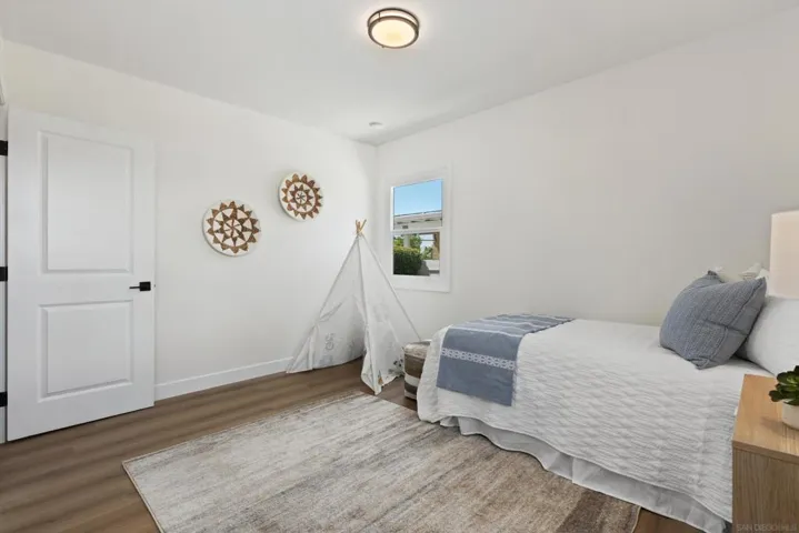 3475 77 Argyle Street, San Diego, California 92111