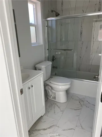 2292 10 Th, Riverside, California 92507