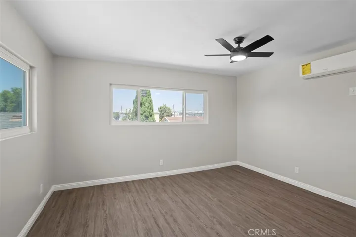 1329 W 88th, Los Angeles, California 90044