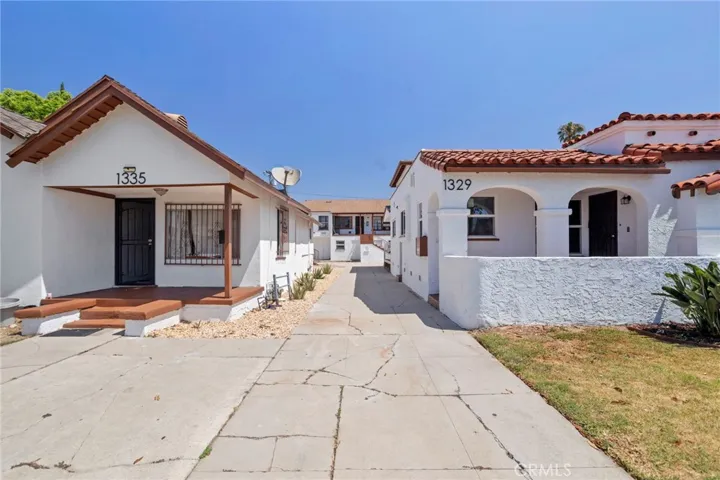 1329 W 88th, Los Angeles, California 90044