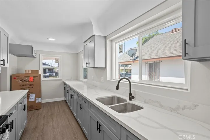 1329 W 88th, Los Angeles, California 90044