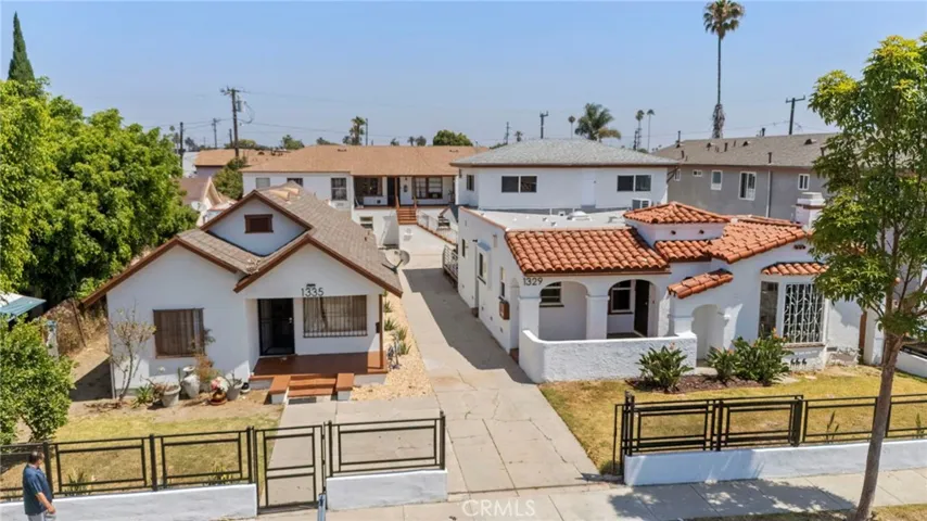1329 W 88th, Los Angeles, California 90044
