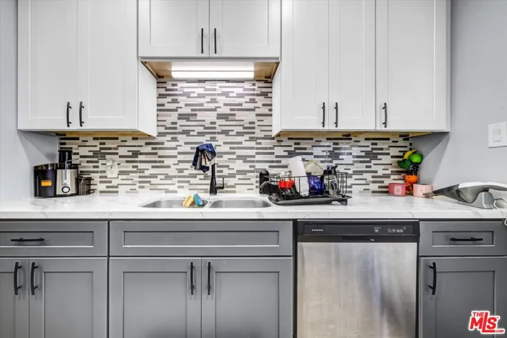 Unit 3 Kitchen