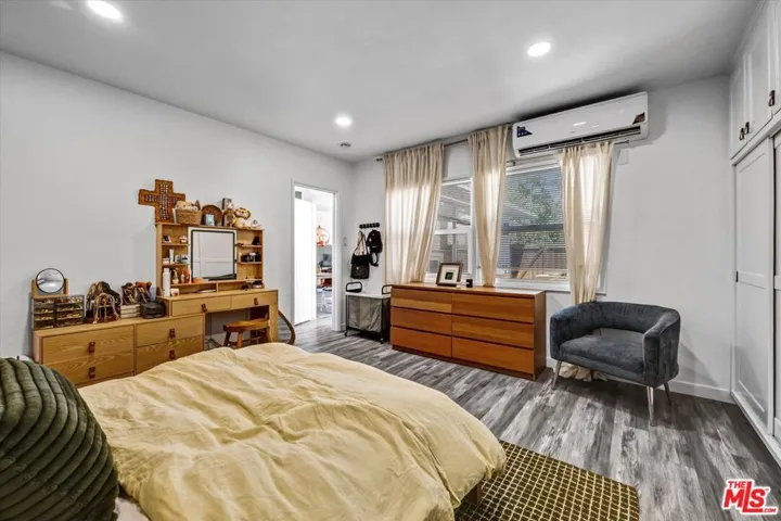 Unit 1 Bedroom