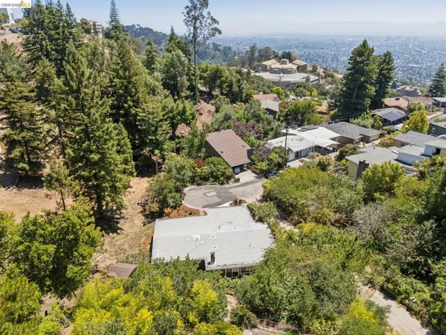 1545 Summit Rd, Berkeley, California 94708