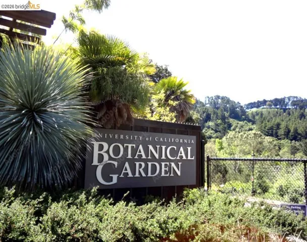 1545 Summit Rd, Berkeley, California 94708