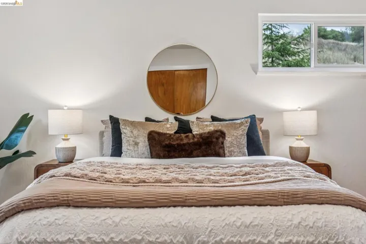 1545 Summit Rd, Berkeley, California 94708