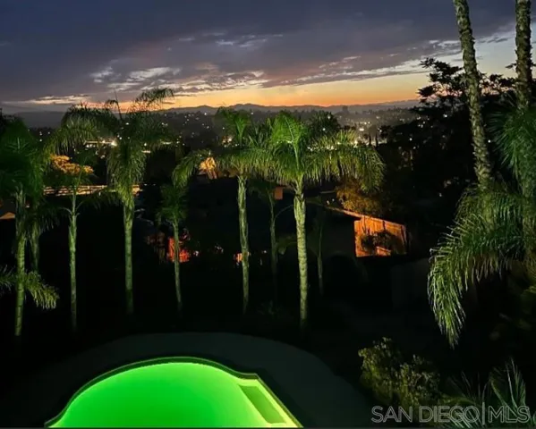 , Escondido, California 92025