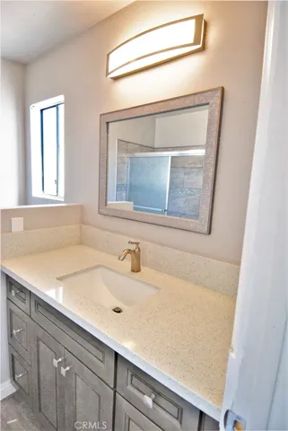 12 Bathroom