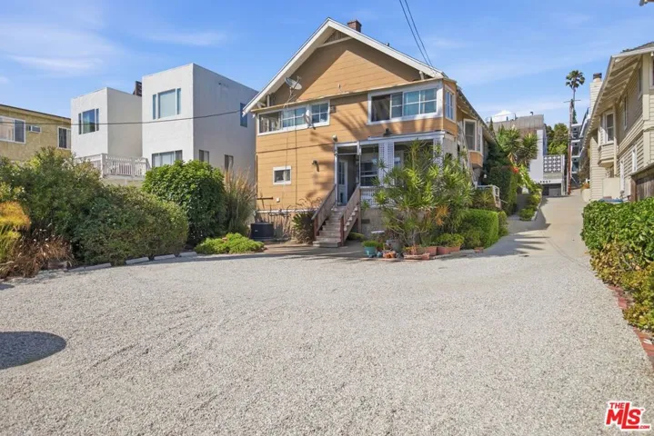 2808 3rd Street A, Santa Monica, California 90405