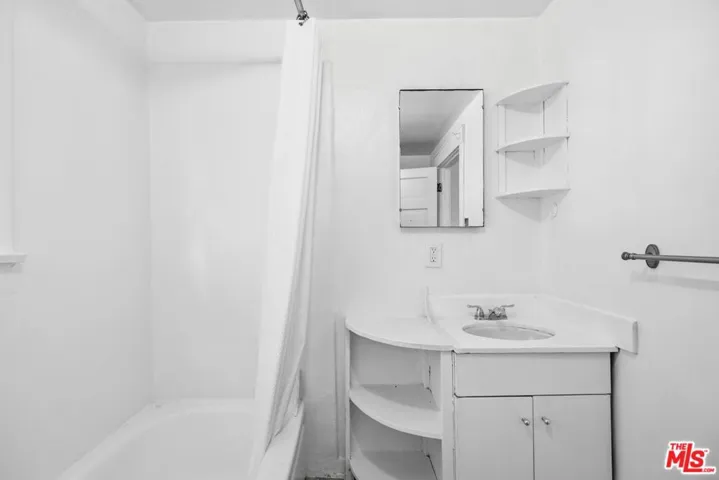 2808 3rd Street A, Santa Monica, California 90405