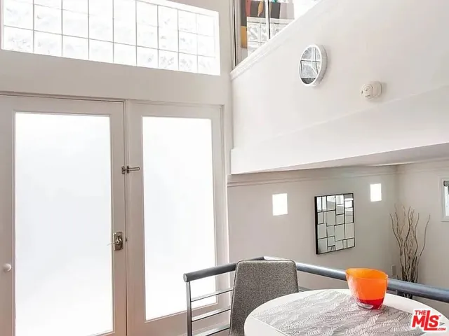8661 Clifton Way B, Beverly Hills, California 90211
