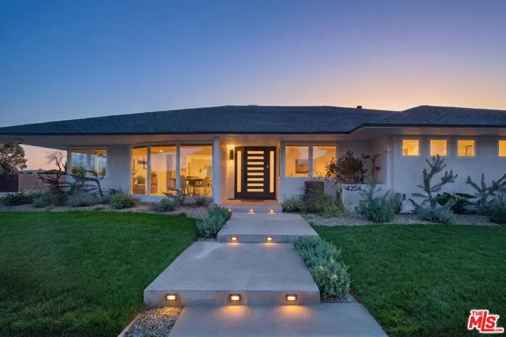 4204 Olympiad Drive, Los Angeles, California 90043