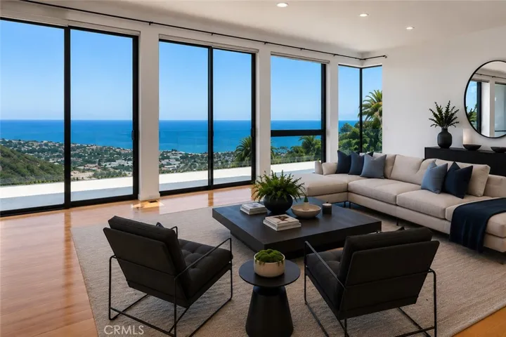 1326 Skyline, Laguna Beach, California 92651