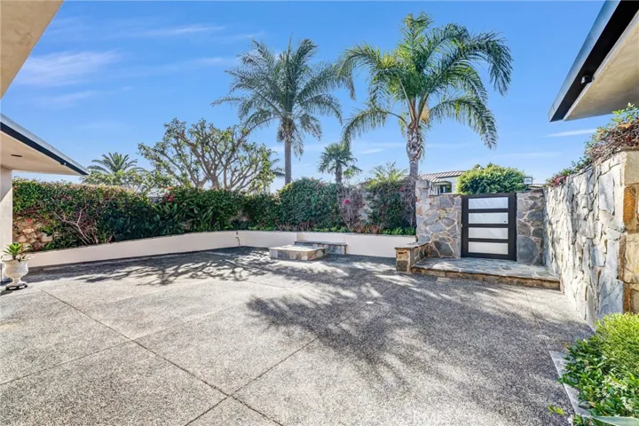 1326 Skyline, Laguna Beach, California 92651