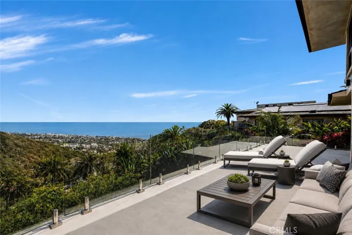 1326 Skyline, Laguna Beach, California 92651