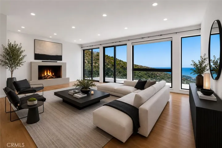 1326 Skyline, Laguna Beach, California 92651