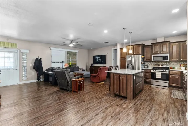 Spacious family room with Chef's Luxury Kitchen