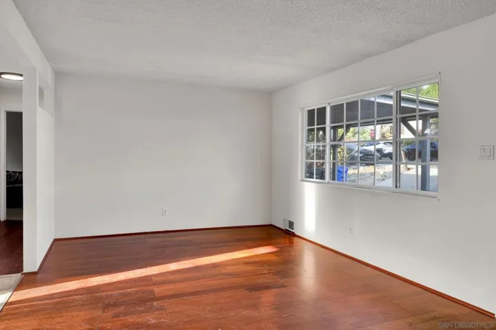 2002 Noble, Lemon Grove, California 91945