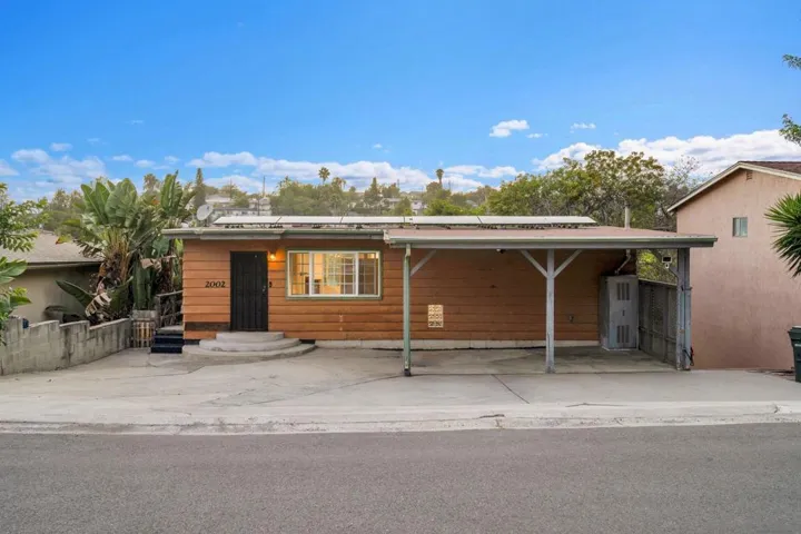 2002 Noble, Lemon Grove, California 91945