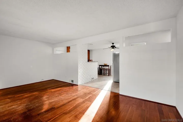 2002 Noble, Lemon Grove, California 91945