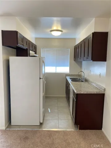 8505 Columbus Avenue 315, North Hills, California 91343