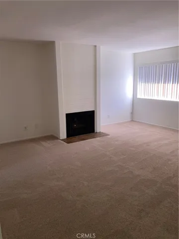 8505 Columbus Avenue 315, North Hills, California 91343