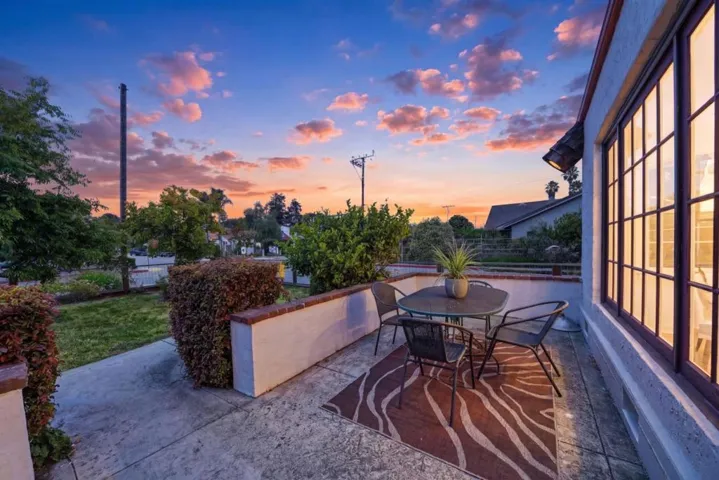 1503 King, Santa Cruz, California 95060