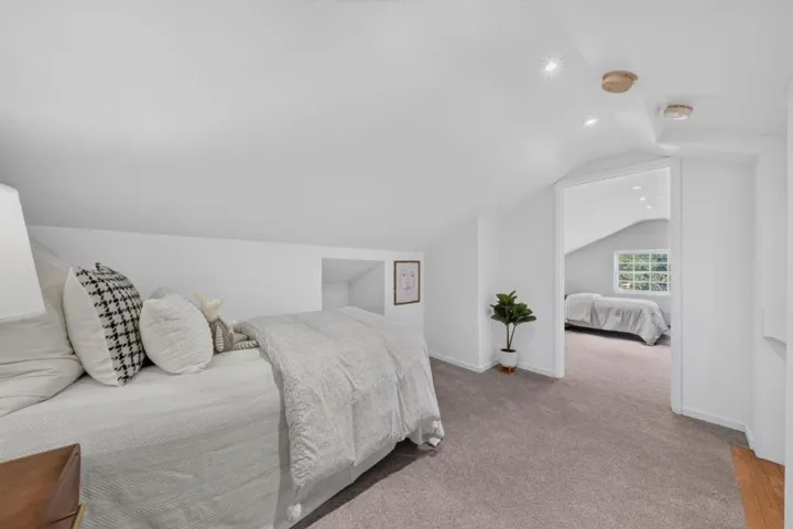 1503 King, Santa Cruz, California 95060