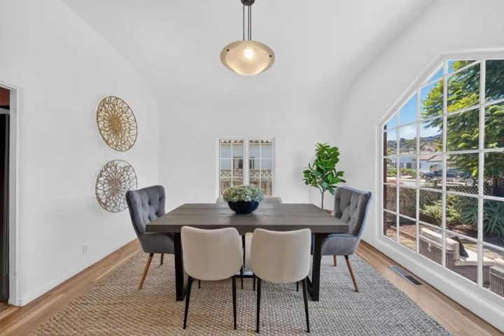 1503 King, Santa Cruz, California 95060