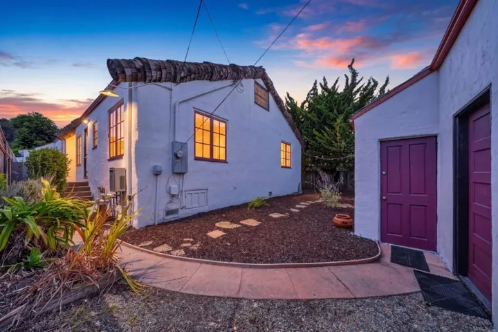 1503 King, Santa Cruz, California 95060