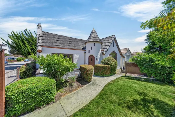 1503 King, Santa Cruz, California 95060