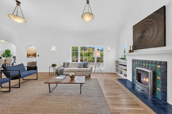1503 King, Santa Cruz, California 95060