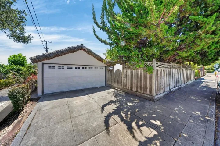 1503 King, Santa Cruz, California 95060