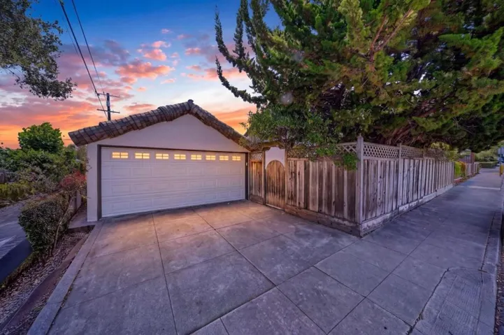 1503 King, Santa Cruz, California 95060