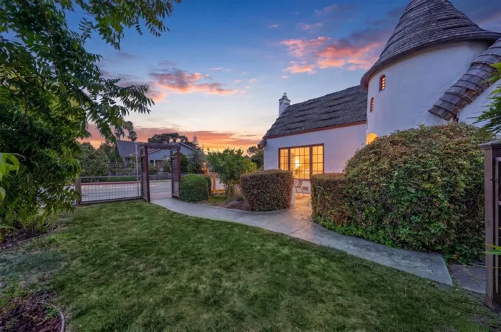 1503 King, Santa Cruz, California 95060