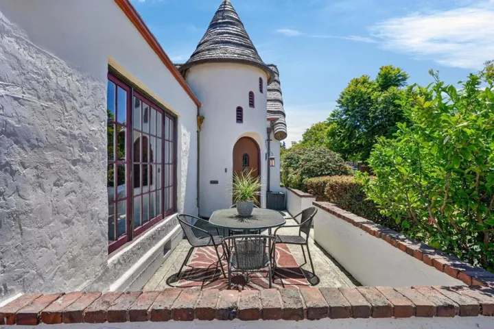 1503 King, Santa Cruz, California 95060