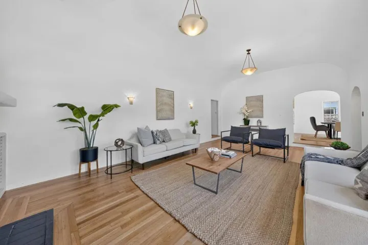 1503 King, Santa Cruz, California 95060