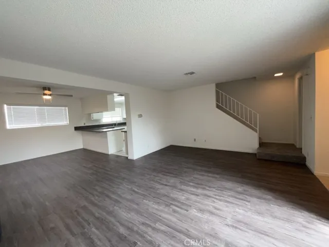 18550 Hatteras Street 21, Los Angeles, California 91356