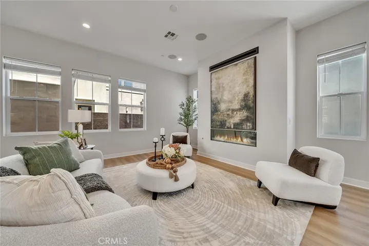 141 Edna, Lake Forest, California 92630