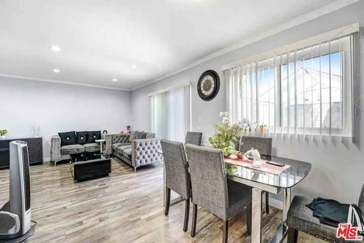 21333 Lassen Street 8b, Los Angeles, California 91311