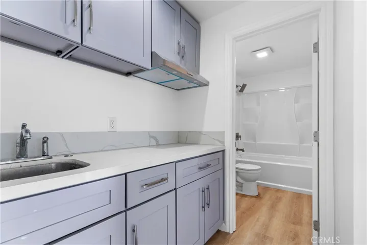 536 Hampton Road, Burbank, California 91504