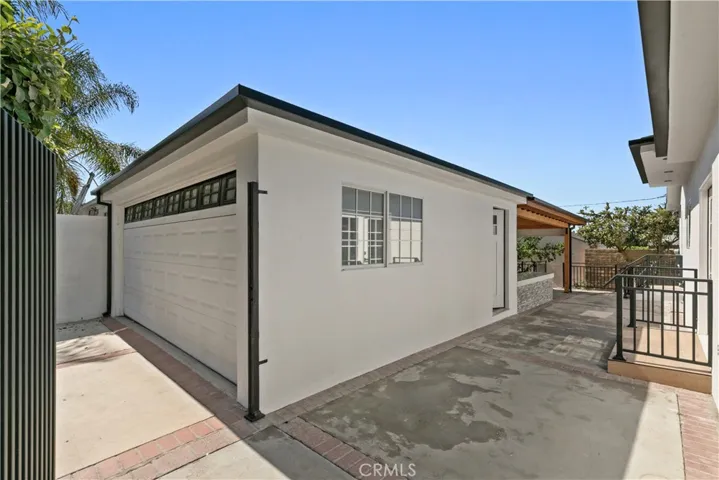 536 Hampton Road, Burbank, California 91504
